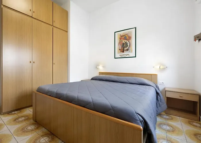 Numero 14 Διαμέρισμα Pietra Ligure