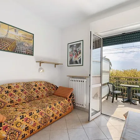 Apartment Numero 14